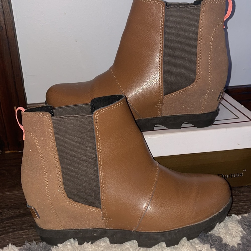 Sorel boot - Picture 4 of 5